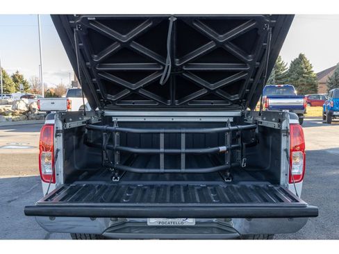 Used 2014 Nissan Frontier SV w/ SV Value Truck Package image 14