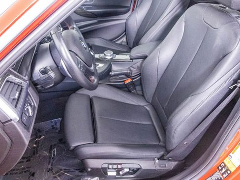 Used 2017 BMW 330i xDrive Sedan image 17
