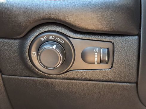 Used 2025 Dodge Durango R/T w/ Blacktop Package AWD/4WD image 21