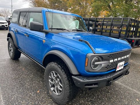 New 2025 Ford Bronco Badlands image 23