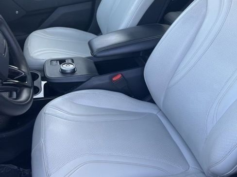 Used 2021 Ford Mustang Mach-E Premium image 12