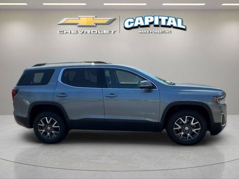 Used 2023 GMC Acadia SLE w/ Driver Convenience Package AWD/4WD image 6