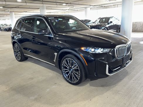 Certified 2025 BMW X5 xDrive40i image 1