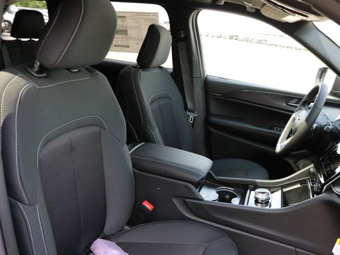 New 2026 Jeep Grand Cherokee Laredo X AWD/4WD image 21