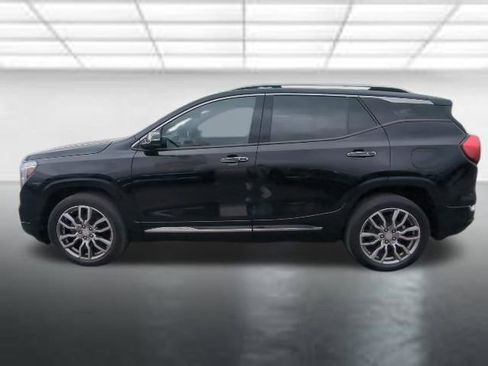 Used 2022 GMC Terrain Denali w/ Denali Premium Package image 28