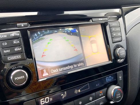 Used 2018 Nissan Rogue Sport SL w/ SL Premium Package FWD image 27