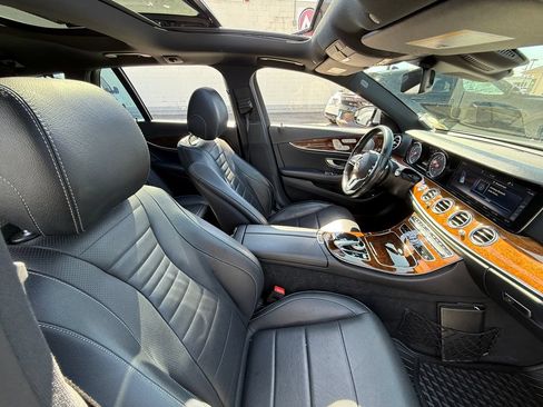 Used 2019 Mercedes-Benz E 450 4MATIC Wagon w/ Premium Package image 29