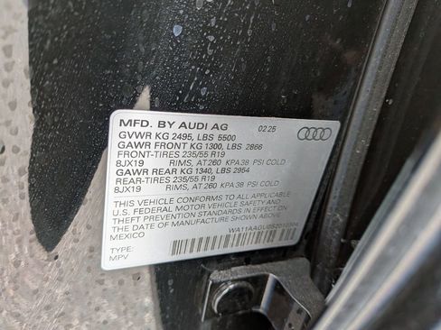 New 2025 Audi Q5 Premium image 17