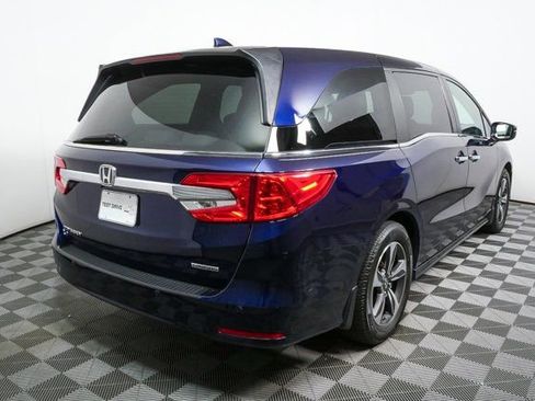 Used 2019 Honda Odyssey Touring image 3