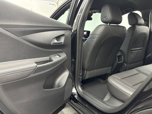 New 2026 Buick Envista Sport Touring w/ Convenience I Package FWD image 34