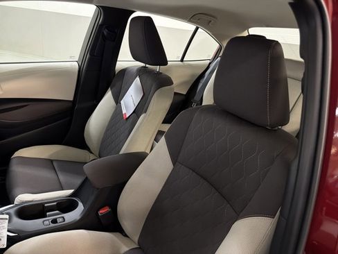 Used 2026 Toyota Corolla LE image 13