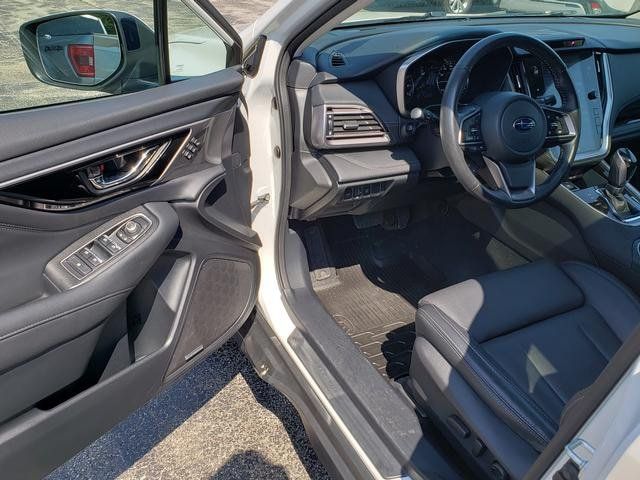 Used 2022 Subaru Outback Limited AWD/4WD image 12