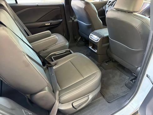 Used 2025 Lexus TX 350 FWD w/ Technology Package image 32