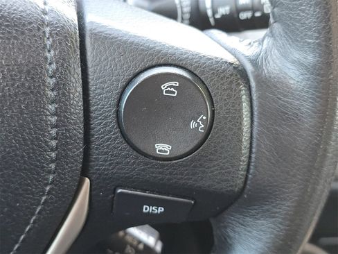 Used 2013 Toyota RAV4 Limited image 21