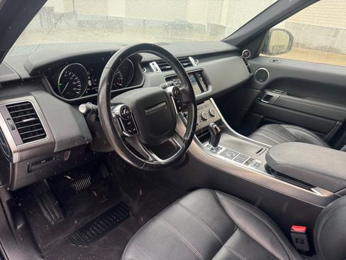 Used 2015 Land Rover Range Rover Sport SE image 11