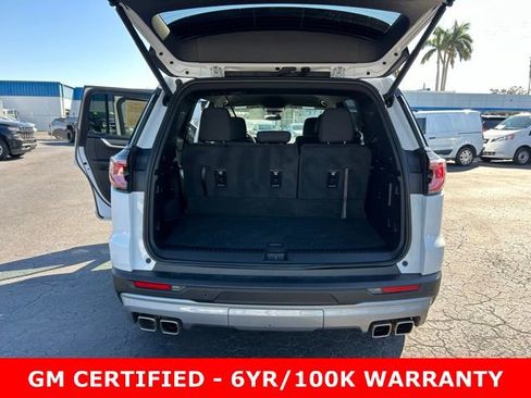 Certified 2025 GMC Acadia Elevation image 17