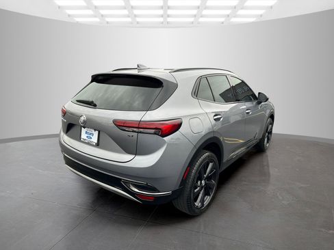 Used 2022 Buick Envision Preferred w/ Sport Touring Package image 4