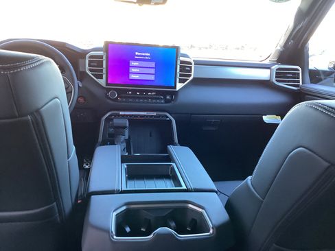 New 2026 Toyota Tundra Limited image 18