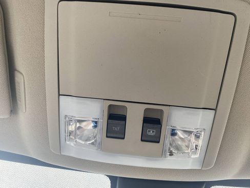 Used 2014 Lincoln MKX AWD w/ Equipment Group 102A image 37