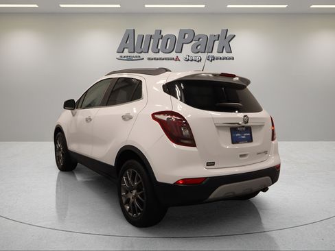 Used 2019 Buick Encore Sport Touring AWD/4WD image 7