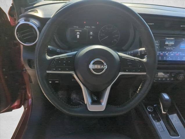 Used 2023 Nissan Kicks SR w/ SR Premium Package FWD image 21