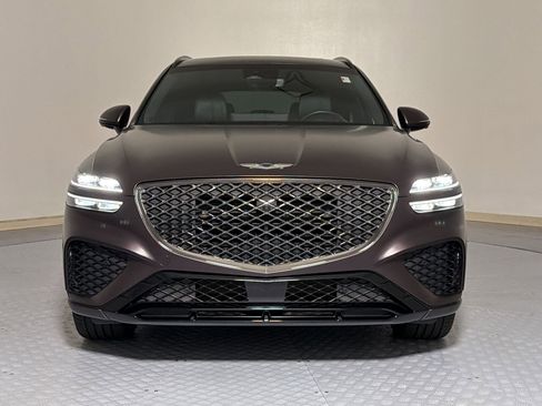 Used 2023 Genesis GV70 3.5T Sport w/ Sport Prestige Package AWD/4WD image 6