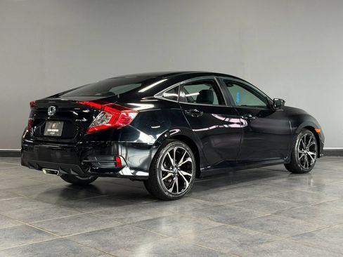 Used 2019 Honda Civic Sport image 6