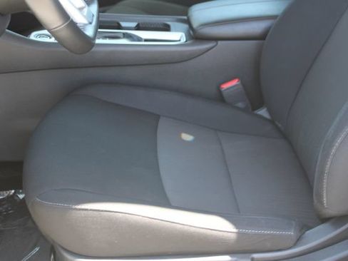 Used 2023 Nissan Sentra SV w/ All-Weather Package FWD image 31