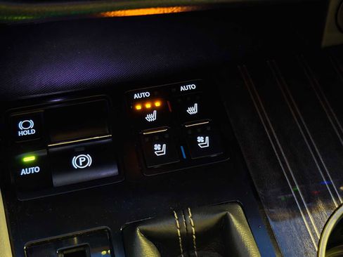 Used 2019 Lexus RX 450hL Luxury image 37