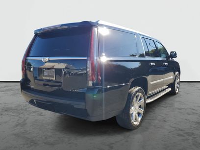 Used 2018 Cadillac Escalade ESV Luxury