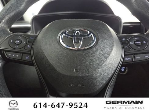 Used 2023 Toyota Corolla Cross AWD Hybrid image 23
