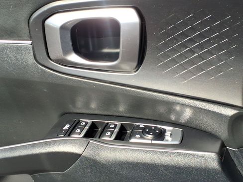 Used 2023 Kia Sorento S w/ Panoramic Sunroof Package FWD image 37