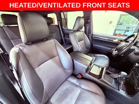 Certified 2023 Lexus GX 460 Luxury w/ Accessory Package AWD/4WD image 16