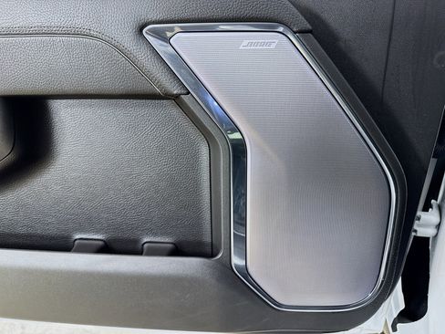 Used 2024 GMC Sierra 2500 Denali w/ Denali Reserve Package image 19