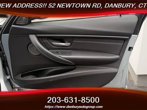 Used 2018 BMW M3 RWD image 25