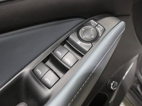 Used 2024 Buick Enclave Essence w/ Experience Buick Package image 16