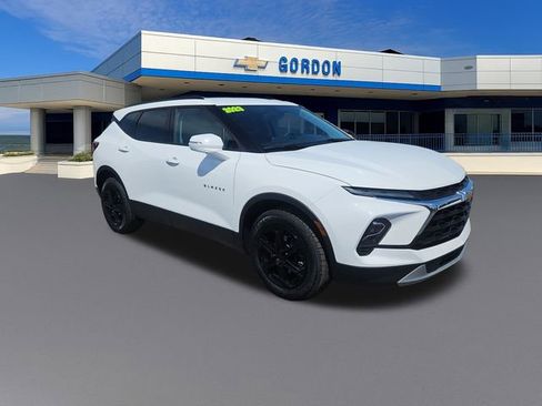 Used 2023 Chevrolet Blazer LT w/ LPO, Floor Liner Package AWD/4WD image 8