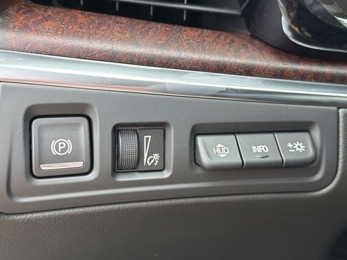 New 2026 Cadillac XT5 Premium Luxury w/ Driver Assist Package FWD image 30
