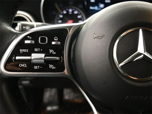 Used 2022 Mercedes-Benz GLC 300 GLC 300 image 23