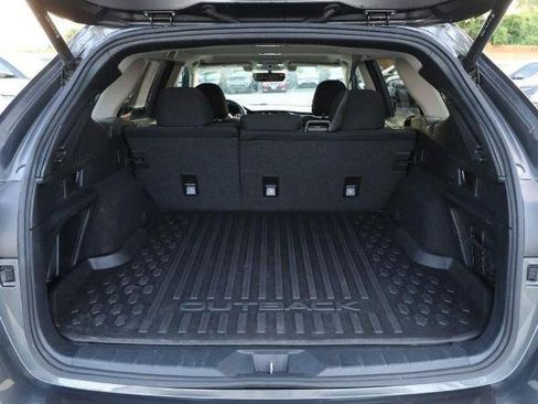 Used 2021 Subaru Outback Premium AWD/4WD image 7