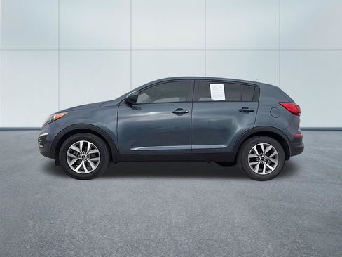 Used 2016 Kia Sportage LX image 9