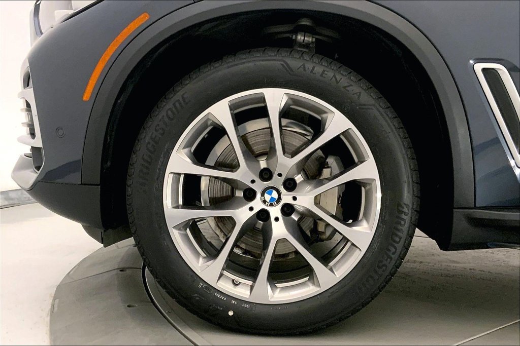 Used 2022 BMW X5 xDrive40i AWD/4WD image 8