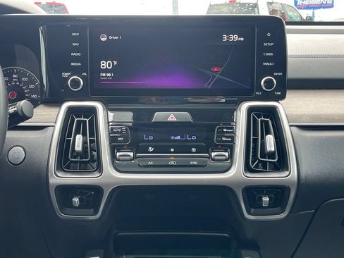 Used 2021 Kia Sorento EX w/ EX AWD X-Line Package image 24