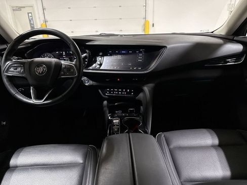 Used 2023 Buick Envision Essence image 10