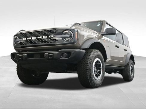New 2026 Ford Bronco Badlands AWD/4WD image 23