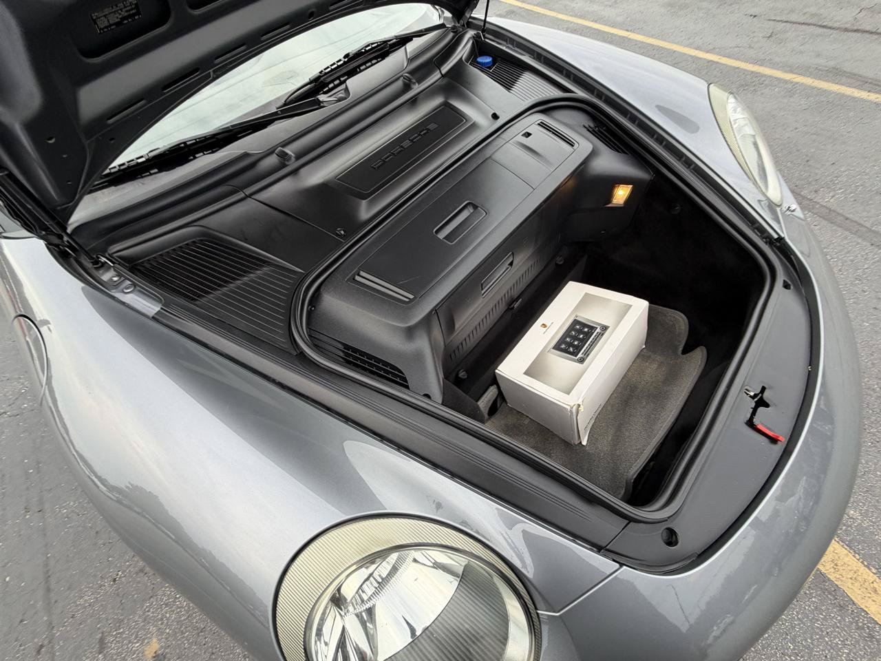 Used 2006 Porsche 911 Cabriolet image 36
