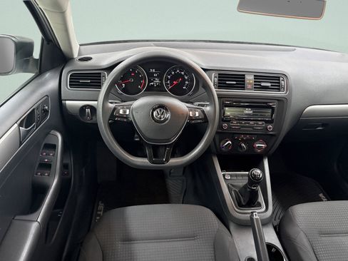 Used 2015 Volkswagen Jetta SE FWD image 11