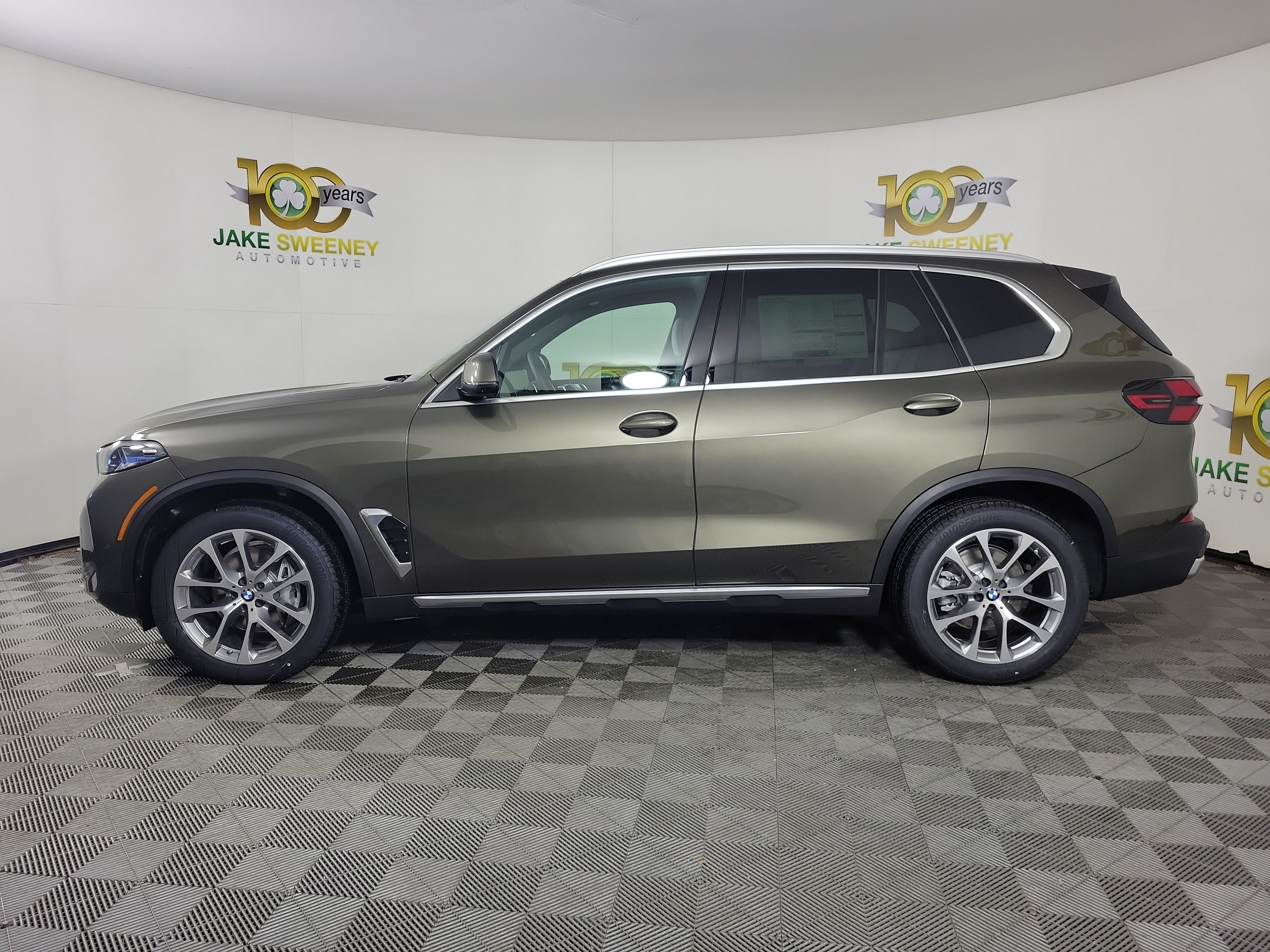 Certified 2026 BMW X5 xDrive40i AWD/4WD image 4