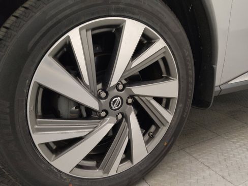 Used 2019 Nissan Murano SL w/ SL Technology Package FWD image 31