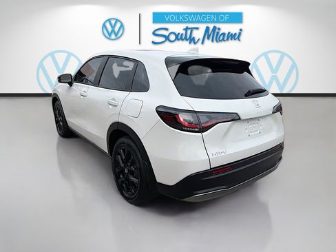 Used 2025 Honda HR-V EX-L image 5